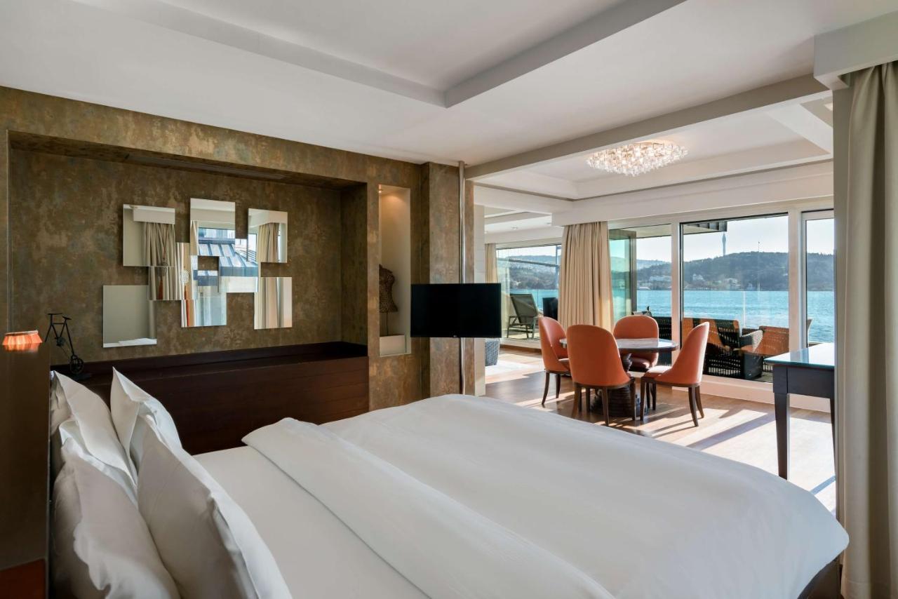 Radisson Blu Bosphorus Hotel Istanbul Ngoại thất bức ảnh A suite at the InterContinental