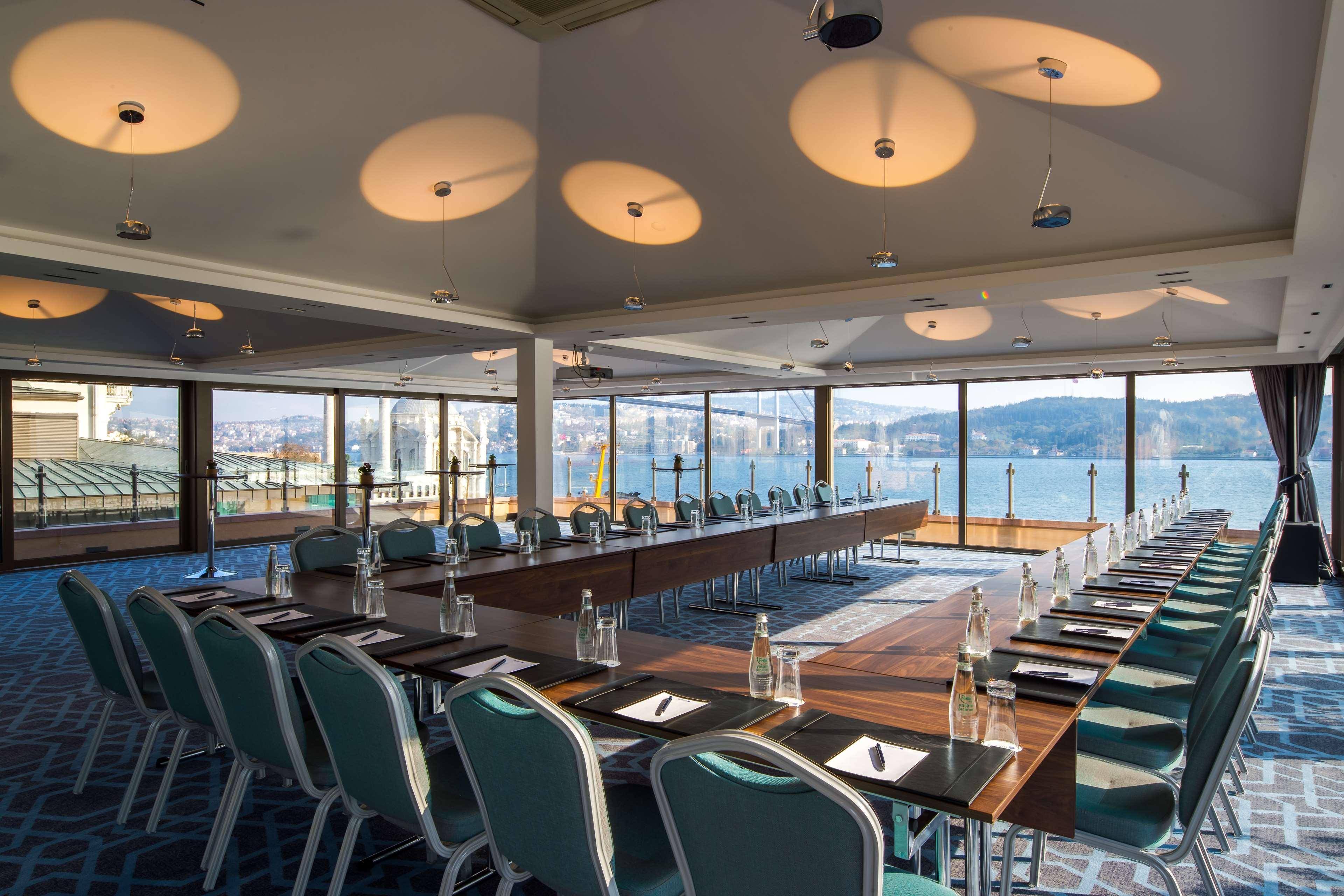 Radisson Blu Bosphorus Hotel Istanbul Ngoại thất bức ảnh The meeting room