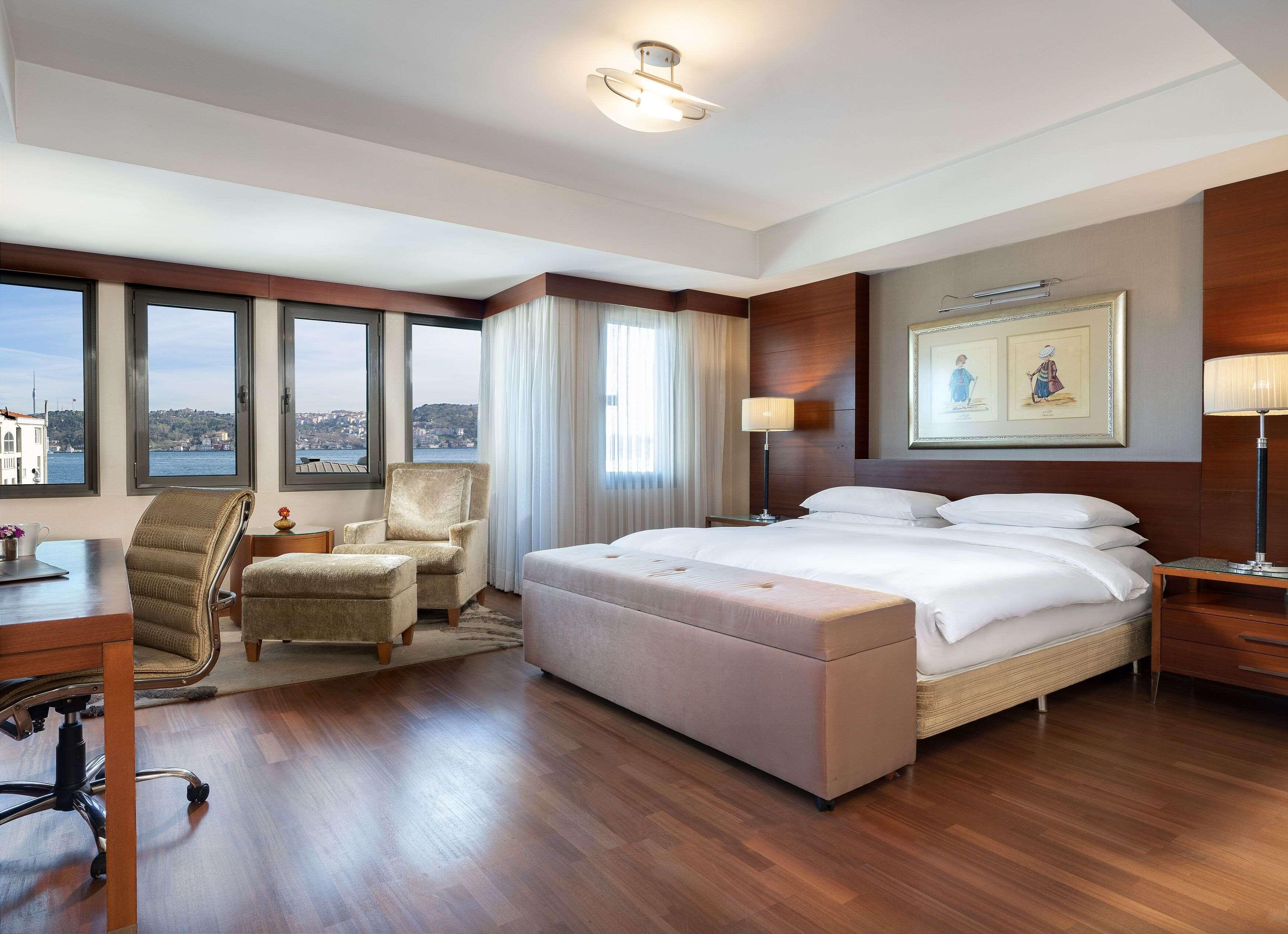 Radisson Blu Bosphorus Hotel Istanbul Ngoại thất bức ảnh Suite