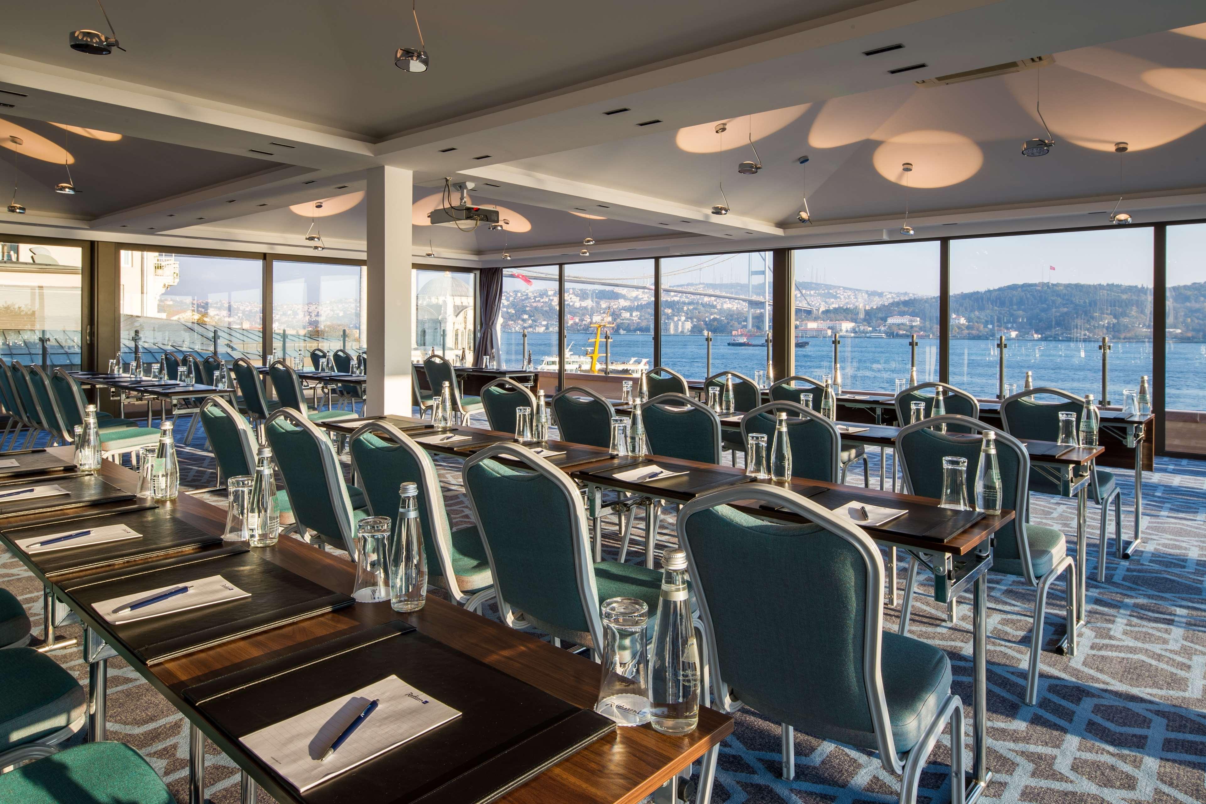 Radisson Blu Bosphorus Hotel Istanbul Ngoại thất bức ảnh The Westin Athens